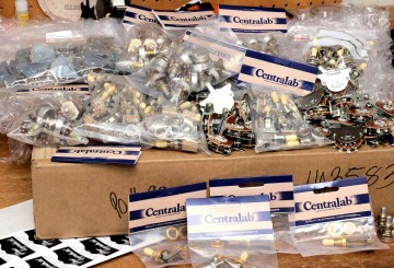 010   2025   div centralab 0