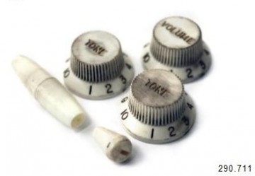 Macmil aged strat knob set