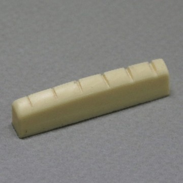 Q-parts Les Paul bone nut